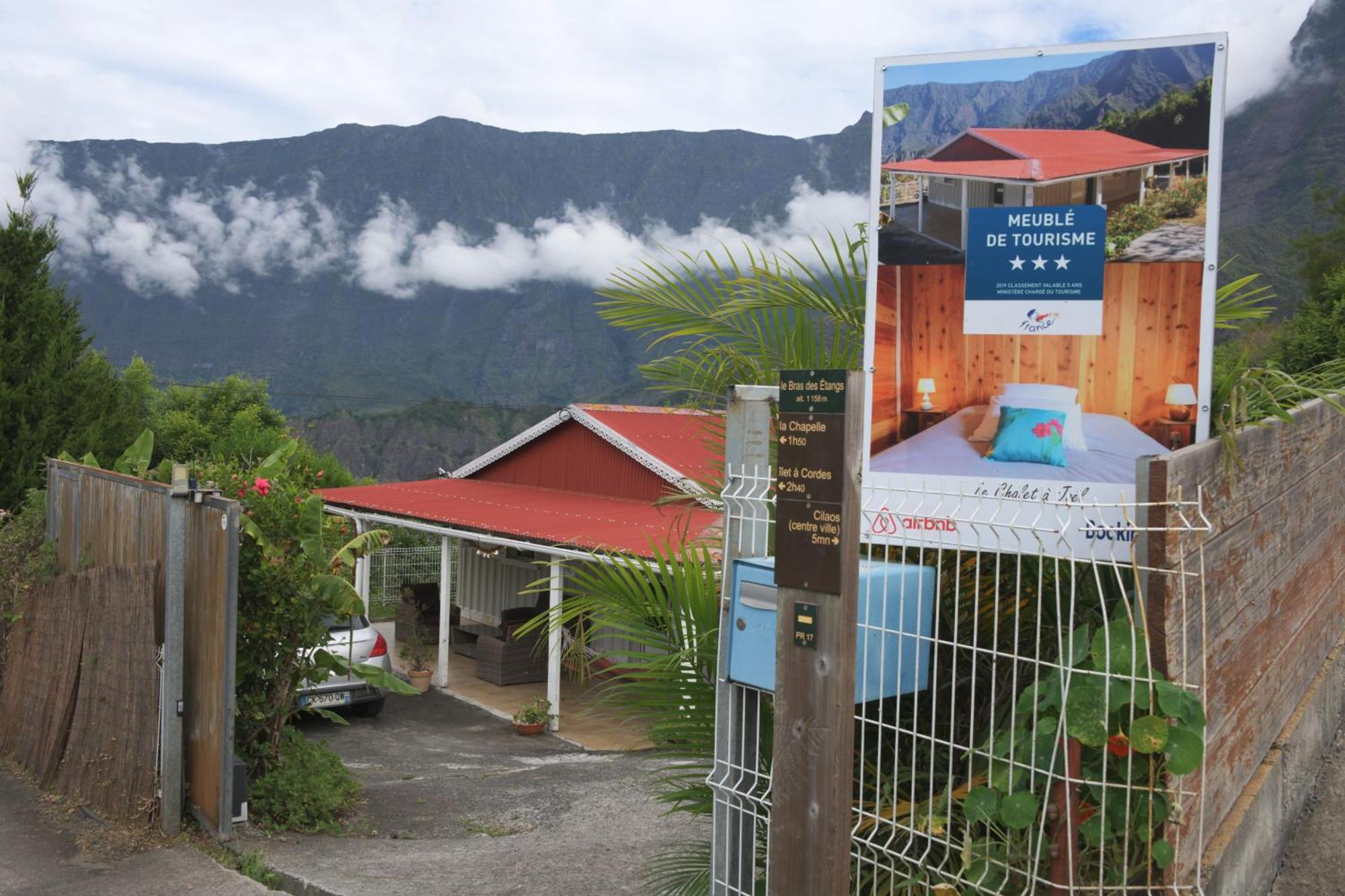 Le Chalet A Joel Cilaos Eksteriør bilde